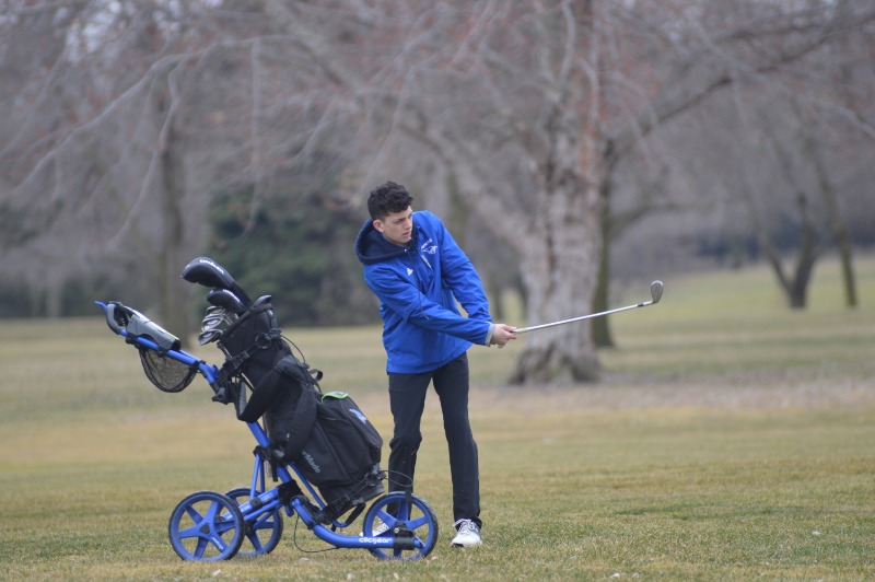 Pierce Public Schools Golf Wins Gold at Plainview Quadrangular