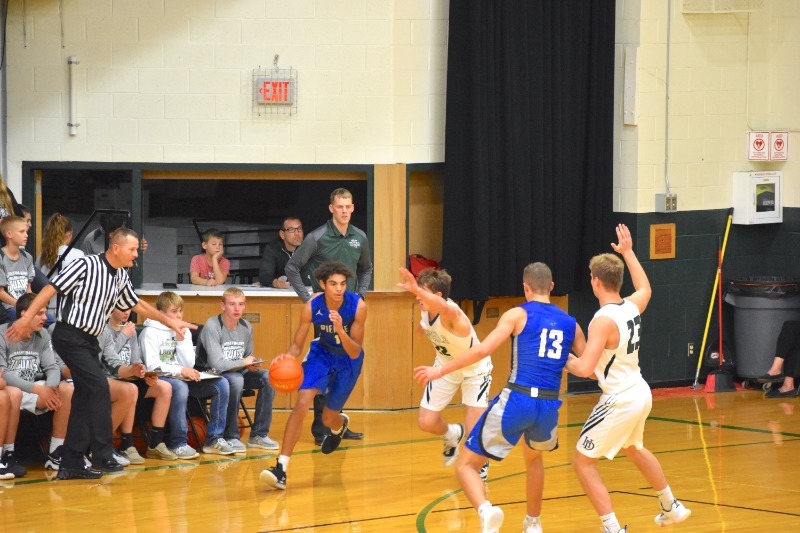 Pierce Public Schools Bluejay Boys Held Back by HowellsDodge Jaguars