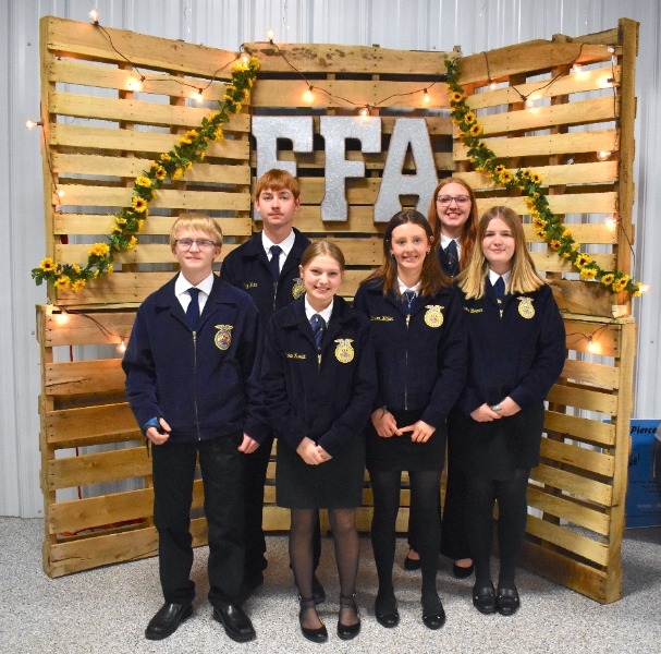 Pierce Public Schools Pierce FFA Hosts Annual Banquet
