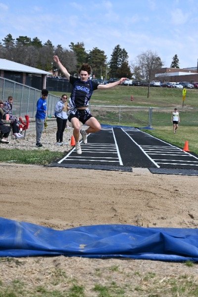 Pierce Public Schools - Wayne Track Meet