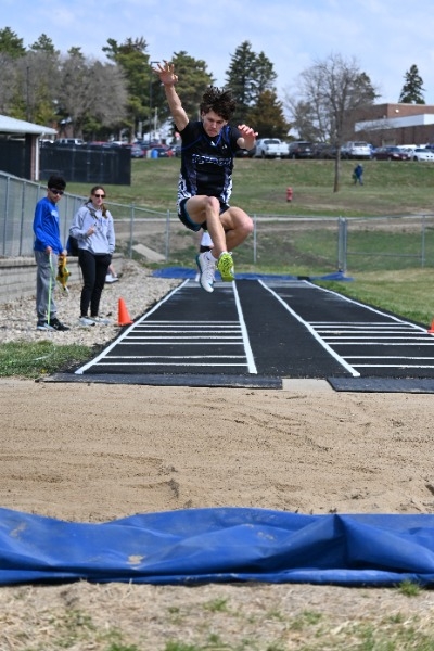 Pierce Public Schools - Wayne Track Meet